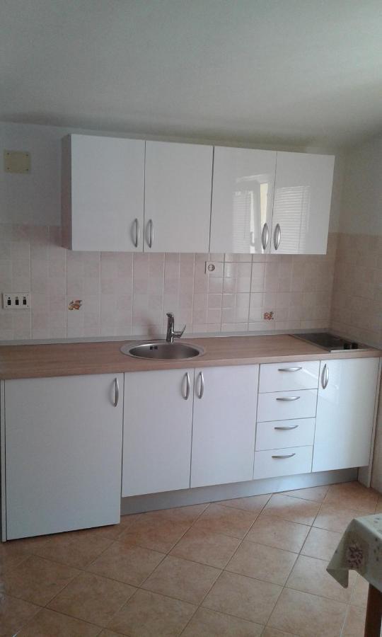 Apartmani Niko ポドゥゴラ エクステリア 写真